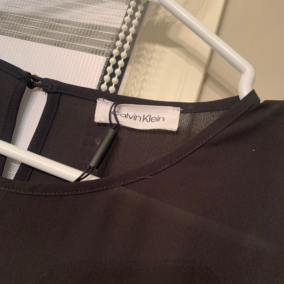 Calvin Klein - Picture 1 of 7